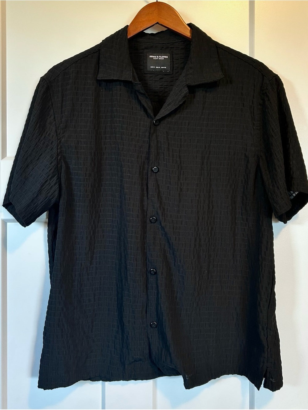 Denim & Flower Black Textured Jacquard Camp Collar Button Up Shirt Men’s Medium